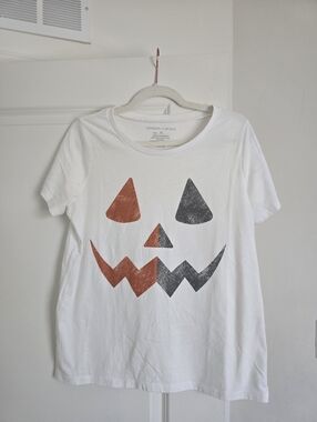 Grayson Threads Pumpkin Face Halloween Graphic Tee XL White Cute Fall Shirt